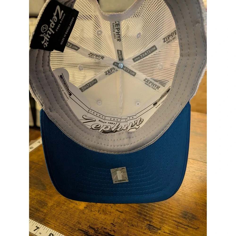 Zephyr Dallas Mavericks Youth Trucker Snapback Hat NWT NBA Mesh Adjustable Cap